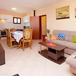 Σπίτι διακοπών Olive's Garden House Vela Luka