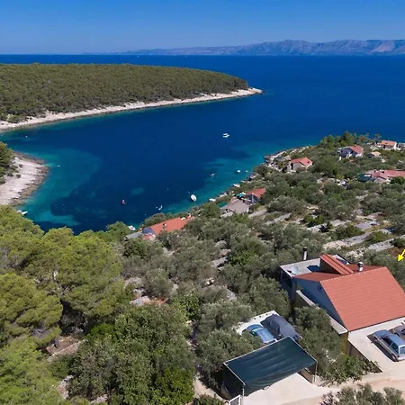 Olive's Garden House Feriehus Vela Luka