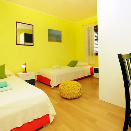 Feriehus Olive's Garden House Vela Luka